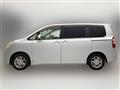 2012 Toyota Noah
