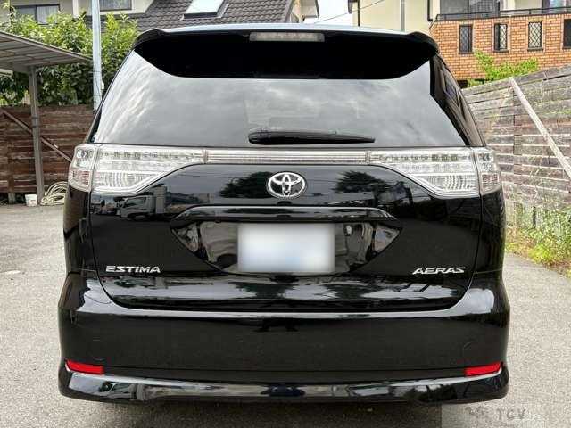 2012 Toyota Estima