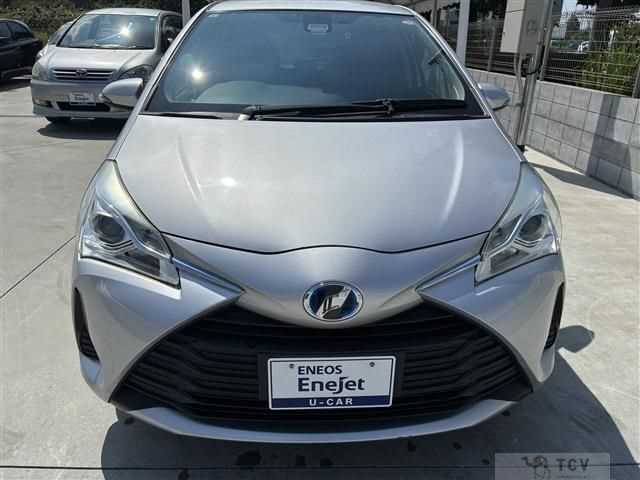 2017 Toyota Vitz