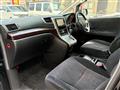 2012 Toyota Alphard