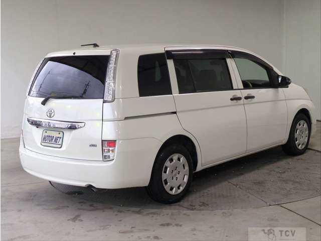 2016 Toyota Isis