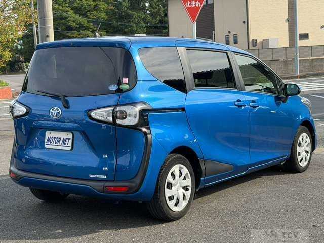 2016 Toyota Sienta