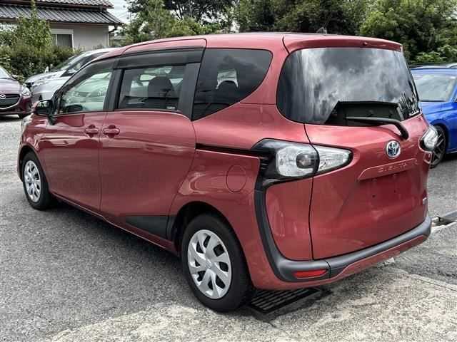 2015 Toyota Sienta
