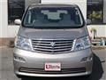 2003 Toyota Alphard