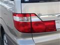 2003 Toyota Alphard