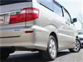 2003 Toyota Alphard
