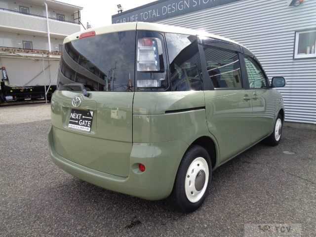 2014 Toyota Sienta