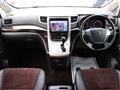 2012 Toyota Alphard