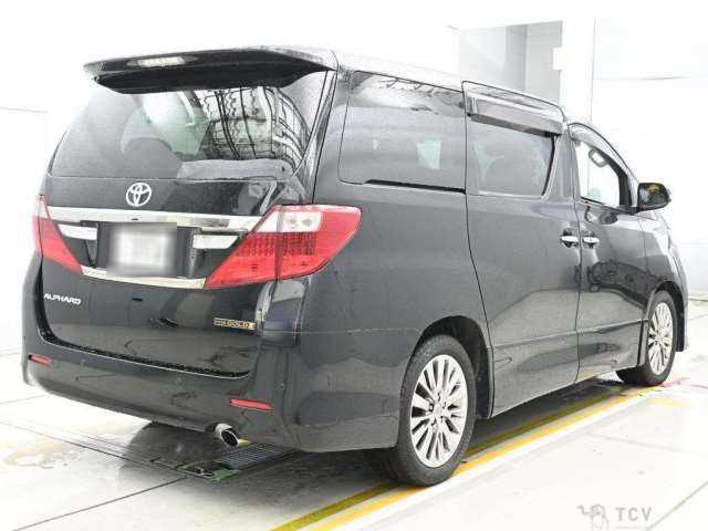 2014 Toyota Alphard