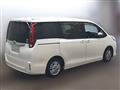 2014 Toyota Noah