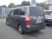 2010 Toyota Noah