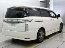 2016 Nissan Elgrand