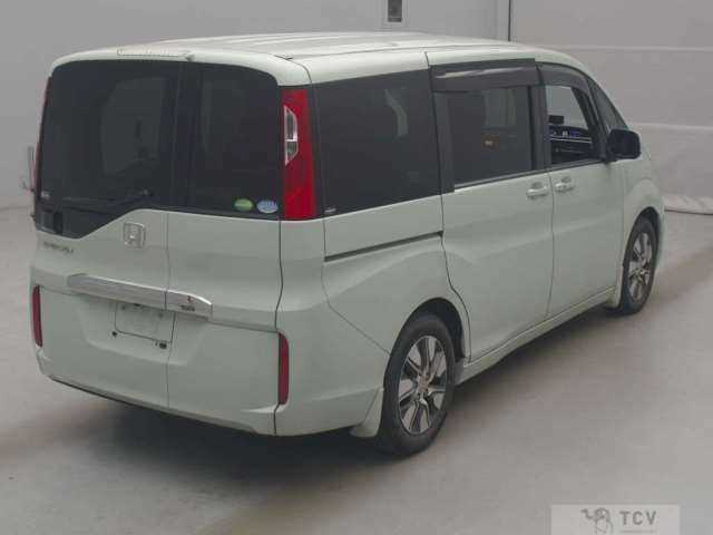 2015 Honda Step WGN