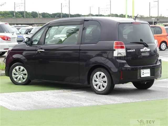 2016 Toyota SPADE