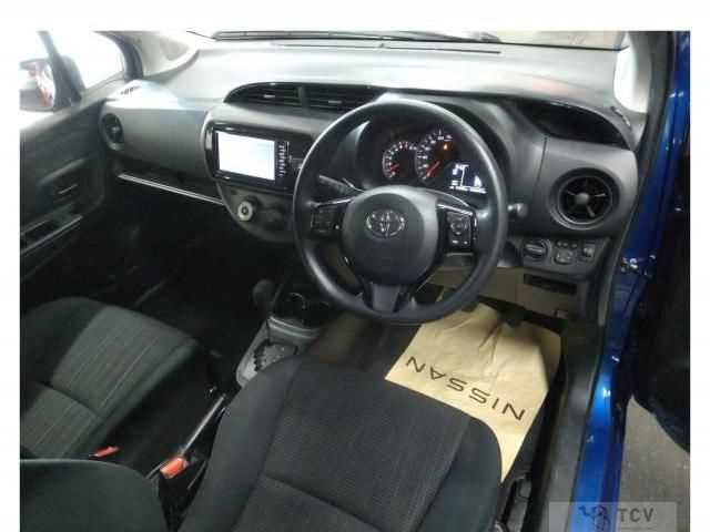 2017 Toyota Vitz