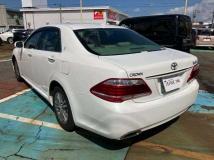 2012 Toyota Crown