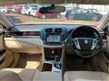 2012 Toyota Crown