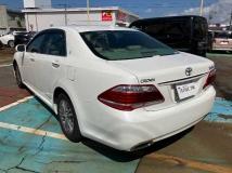 2012 Toyota Crown
