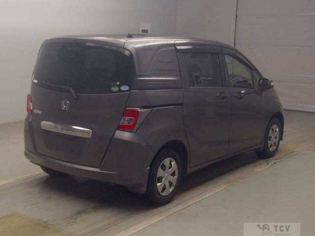 2015 Honda Freed Spike