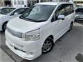 2010 Toyota Voxy