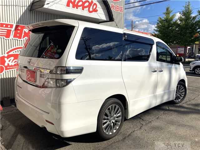 2013 Toyota Vellfire