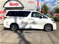 2013 Toyota Vellfire