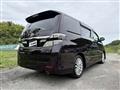 2012 Toyota Vellfire
