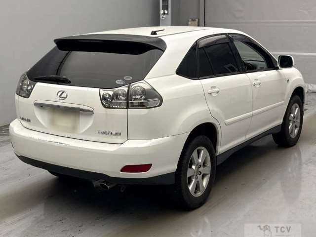 2005 Toyota Harrier