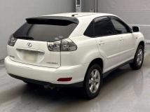2005 Toyota Harrier