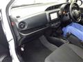 2017 Toyota Vitz