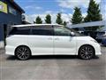 2013 Toyota Estima
