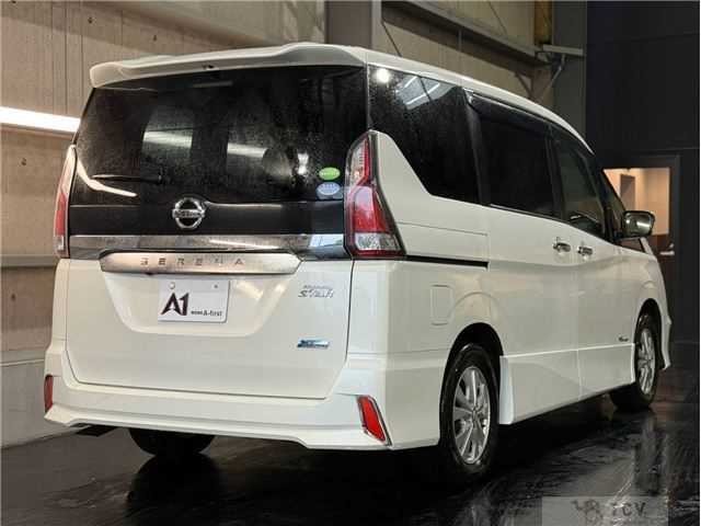 2017 Nissan Serena