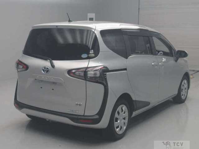 2015 Toyota Sienta