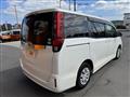 2014 Toyota Noah