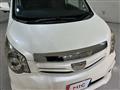 2010 Toyota Noah