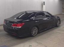 2013 Toyota Crown Majesta