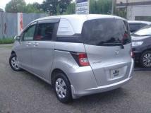 2013 Honda Freed Spike