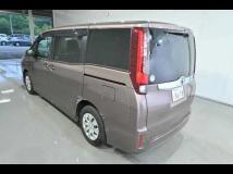 2014 Toyota Noah