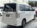2012 Toyota Voxy