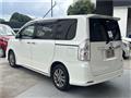 2012 Toyota Voxy