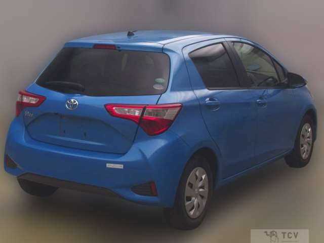 2017 Toyota Vitz