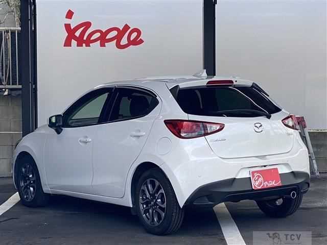 2016 Mazda Demio