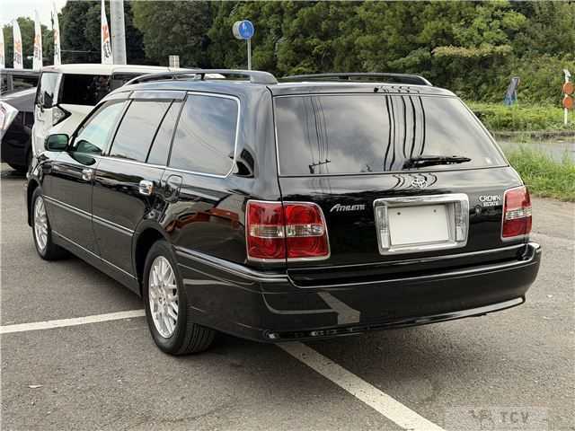 2005 Toyota Crown Estate