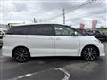 2013 Toyota Estima