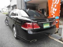 2012 Toyota Crown