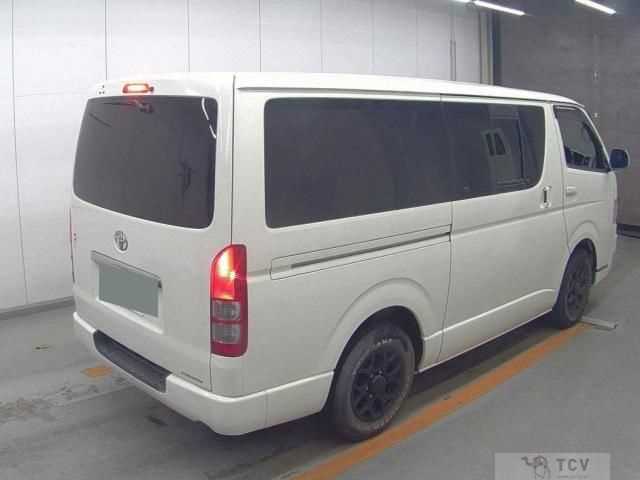 2008 Toyota Regiusace Van