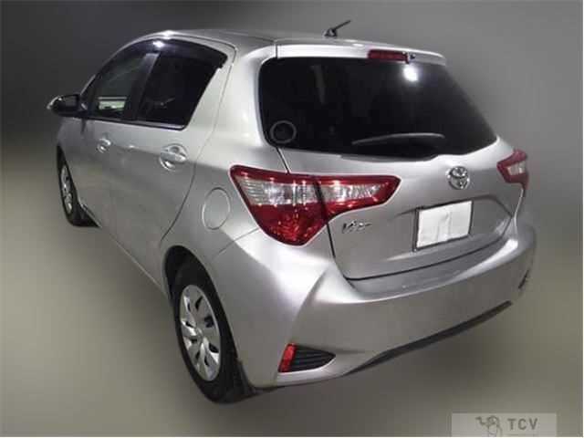 2017 Toyota Vitz