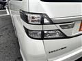 2013 Toyota Vellfire