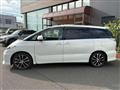 2013 Toyota Estima