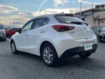 2016 Mazda Demio